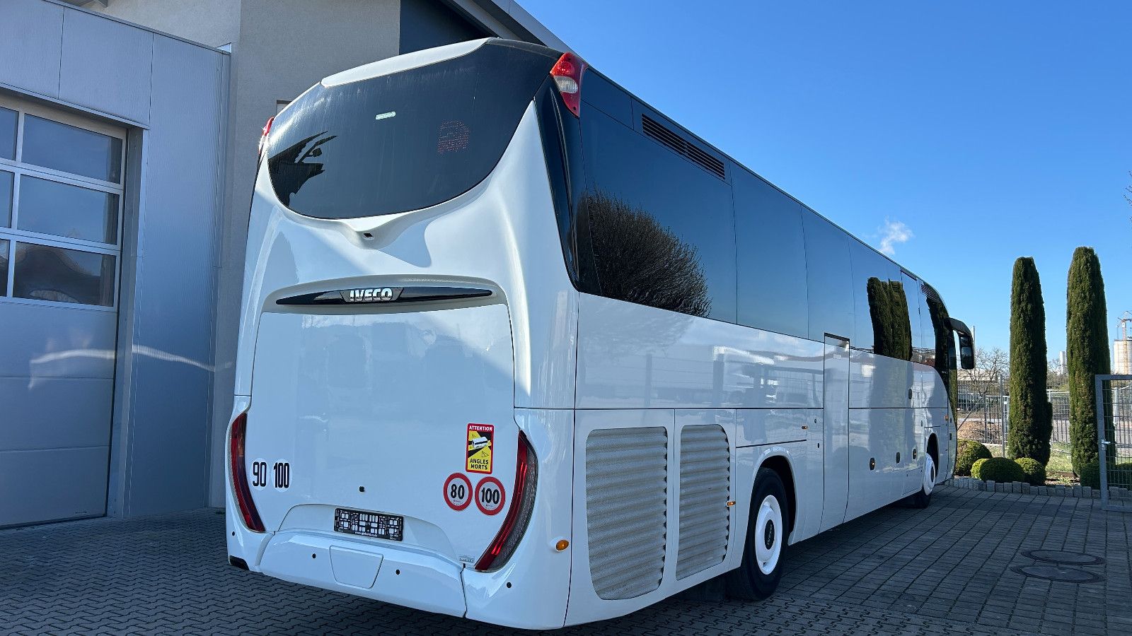Fahrzeugabbildung Iveco Magelys HD EURO 6 61 Sitze