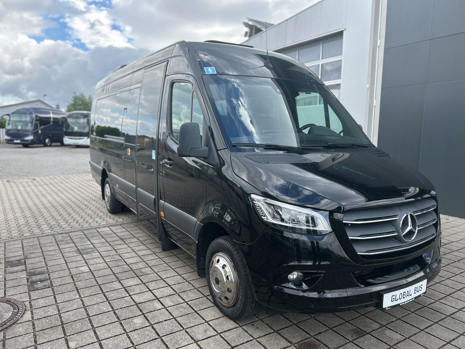 Mercedes-Benz Sprinter 519 CDI EURO 6 LEDER VIP