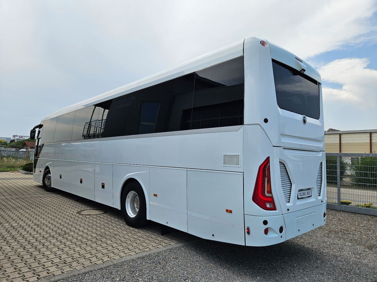 Fahrzeugabbildung Temsa HD 13 EURO 6 ( Tourismo  515 Travego R07 FHD))