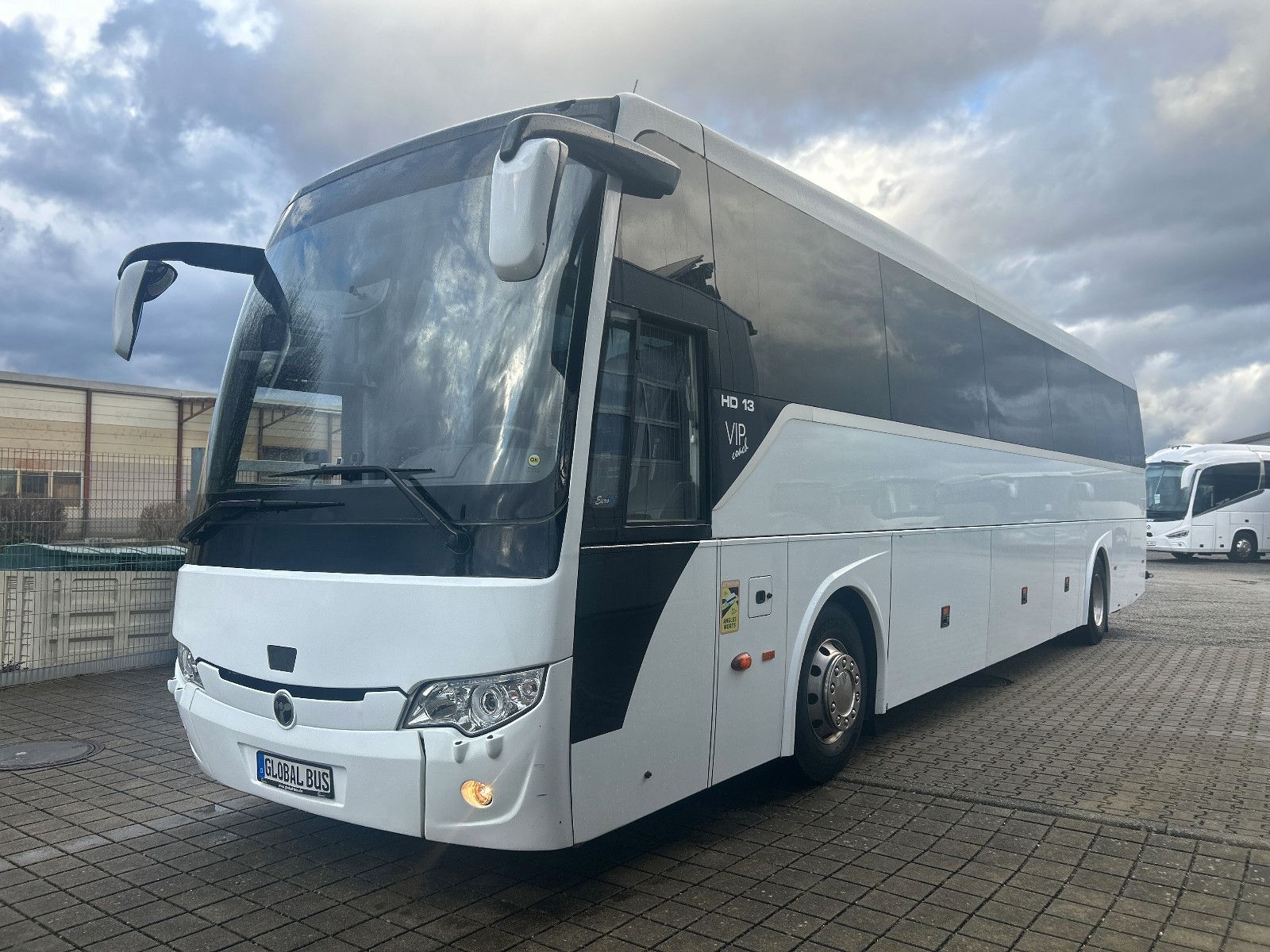 Fahrzeugabbildung Temsa HD 13 EURO 6 57 Sitze( Tourismo  515  R07 FHD)