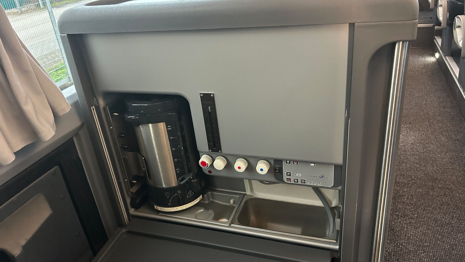 Fahrzeugabbildung Temsa HD 13 EURO 6 57 Sitze( Tourismo  515  R07 FHD)