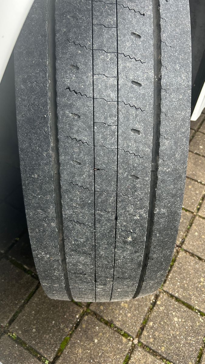 Fahrzeugabbildung Temsa Tourmalin 60 Plätze 12 Stehplätze